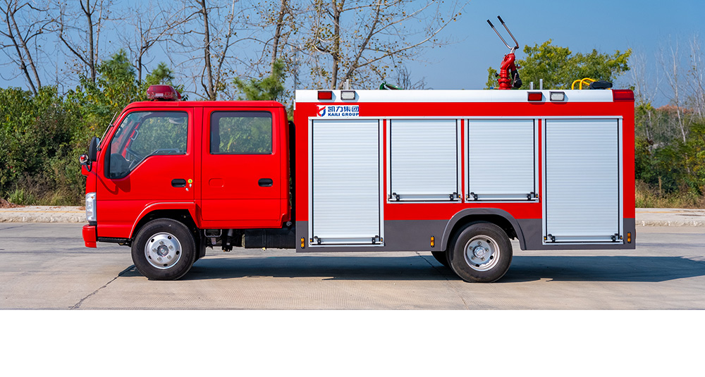 五十铃600P泡沫消防车