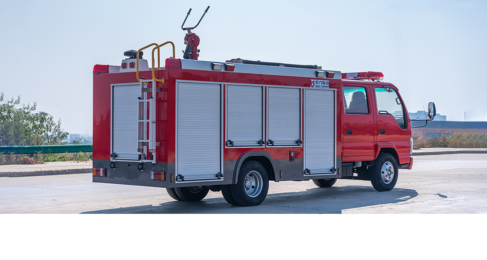 五十铃600P泡沫消防车