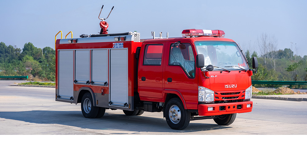 五十铃600P泡沫消防车