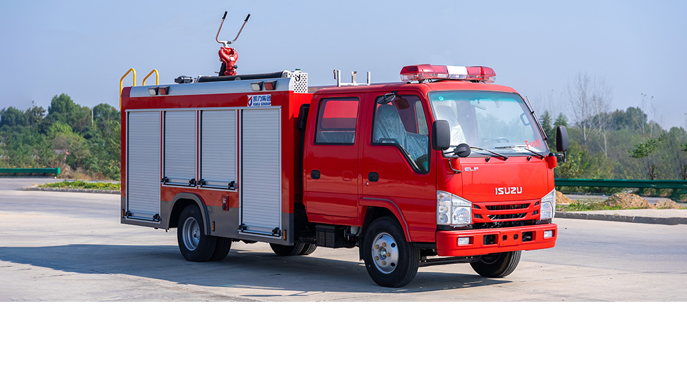 五十铃700P泡沫消防车