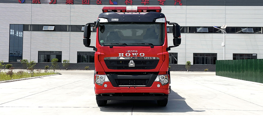 豪沃单桥泡沫消防车