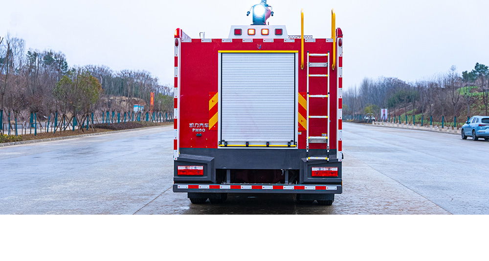 东风D9泡沫消防车