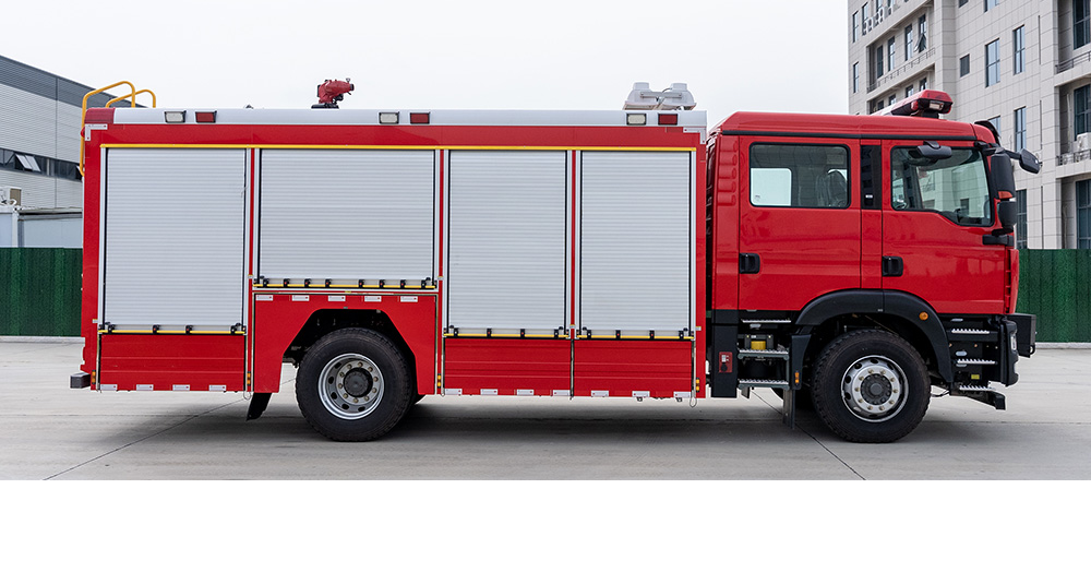 汕德卡单桥城市主战消防车
