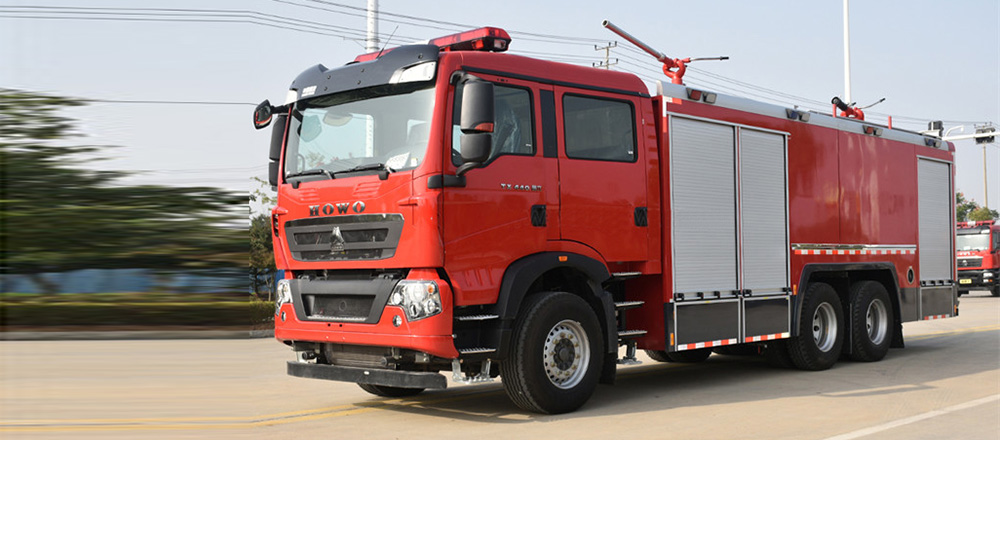 豪沃后双桥干粉泡沫联用消防车