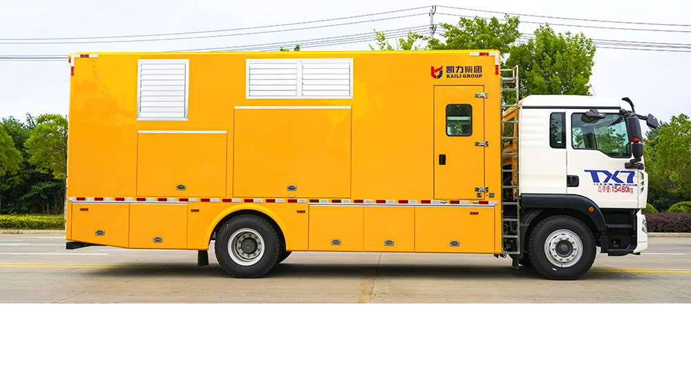 豪沃排水车3000-4000方