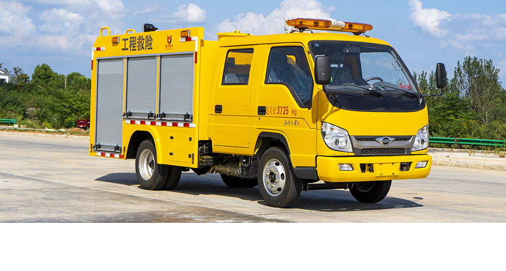 小卡之星3双排消防洒水车