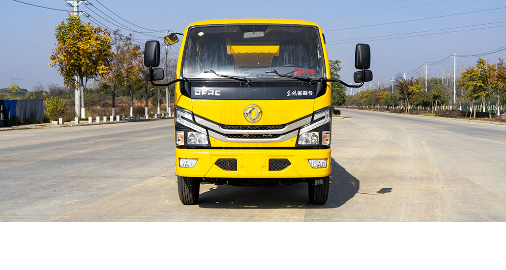 东风小多利卡双排消防洒水车