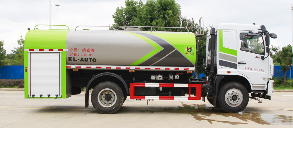 东风华神消防洒水车