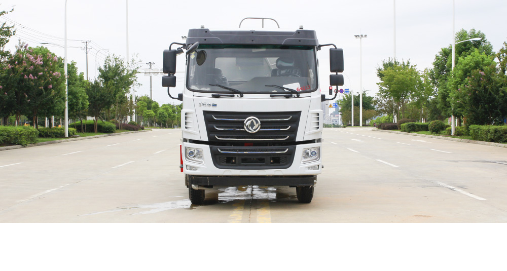 东风华神消防洒水车