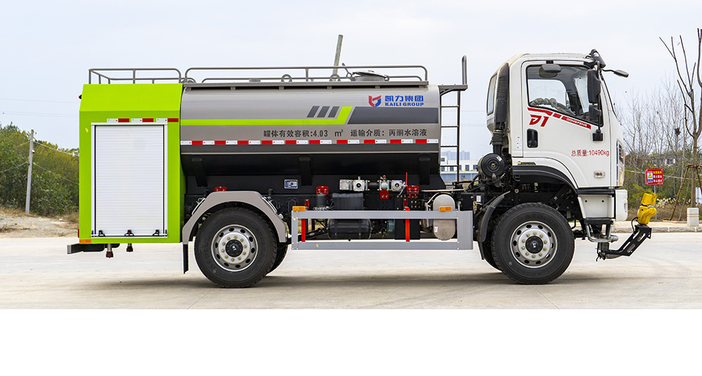 D1四驱消防洒水车