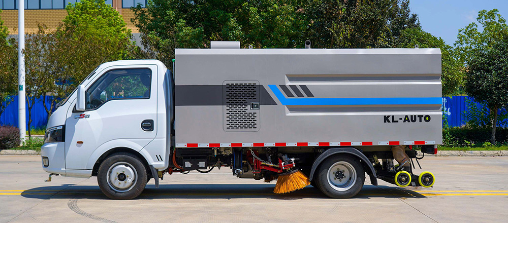 东风途逸纯电洗扫车