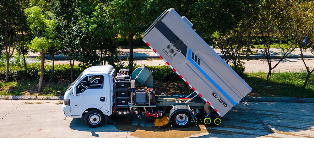 东风途逸纯电洗扫车