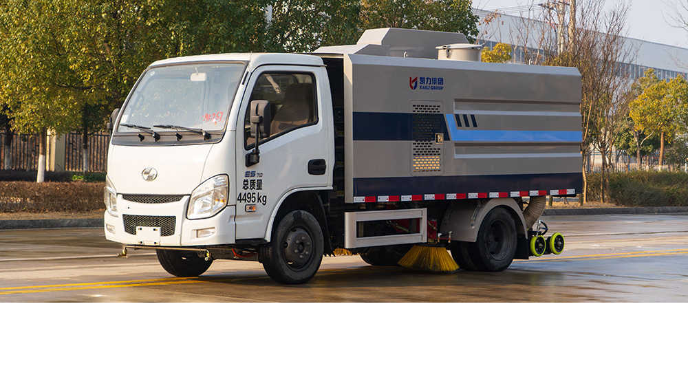 跃进ES80纯电洗扫车