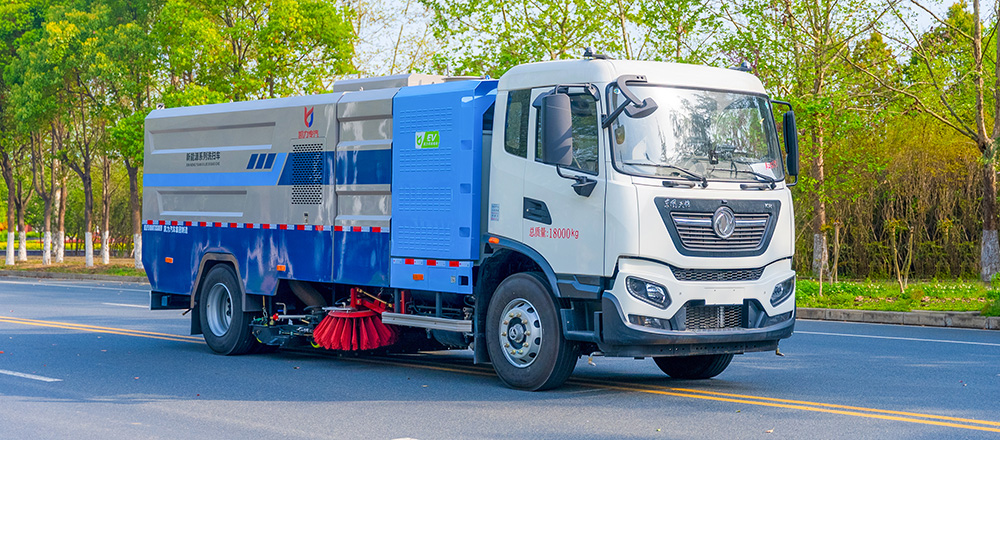 东风天锦纯电洗扫车