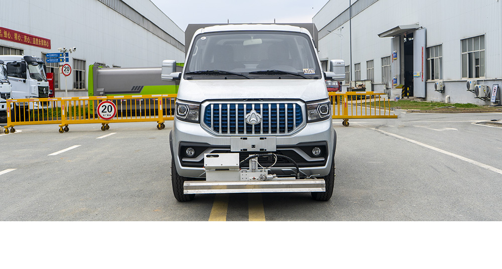 长安神骐纯电路面清洗车