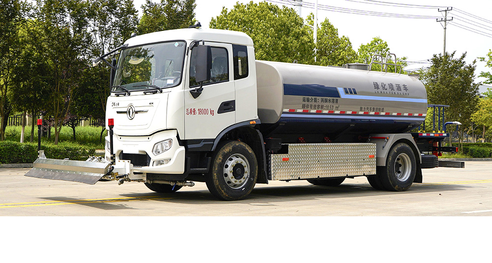 东风天锦纯电路面清洗车