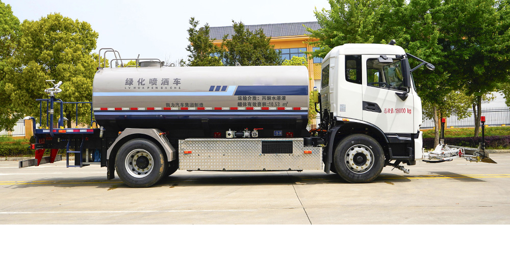 东风天锦纯电路面清洗车