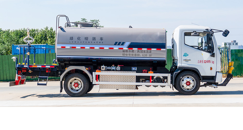 东风凯普特纯电绿化喷洒车