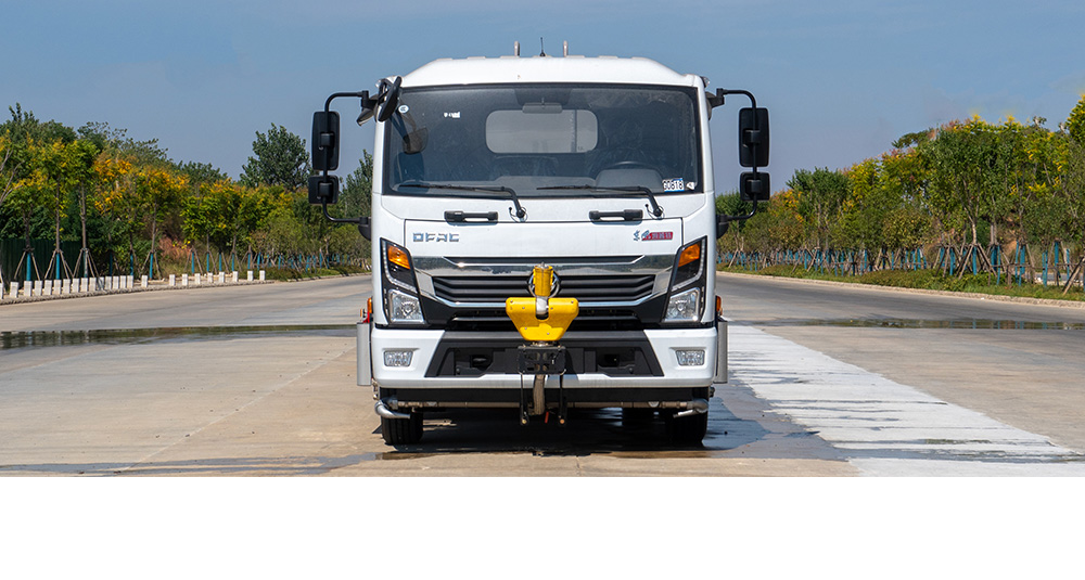 东风凯普特纯电绿化喷洒车