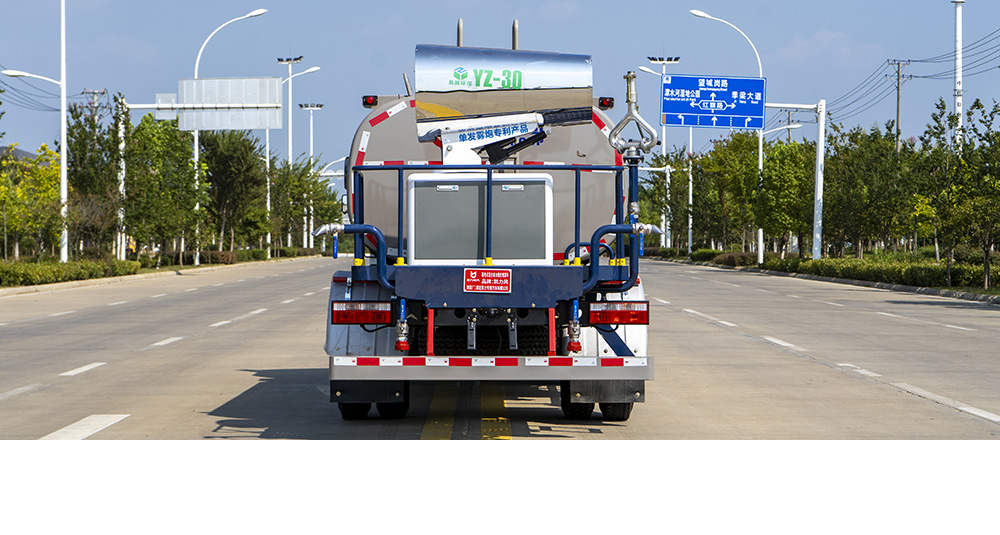 东风福瑞卡混动绿化喷洒车