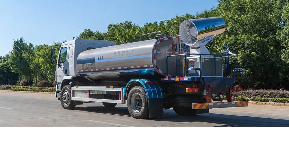 东风柳汽M3纯电绿化喷洒车