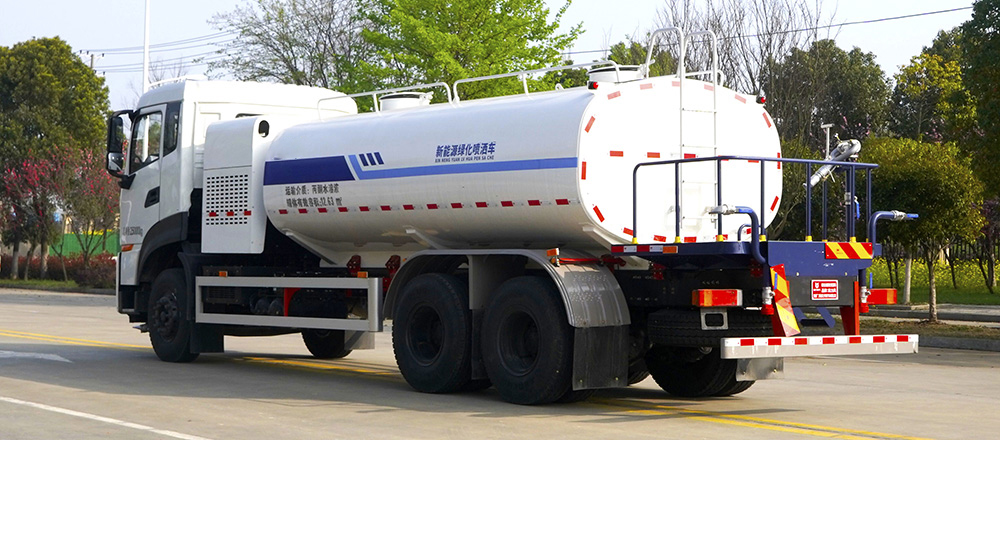 东风天龙纯电绿化喷洒车