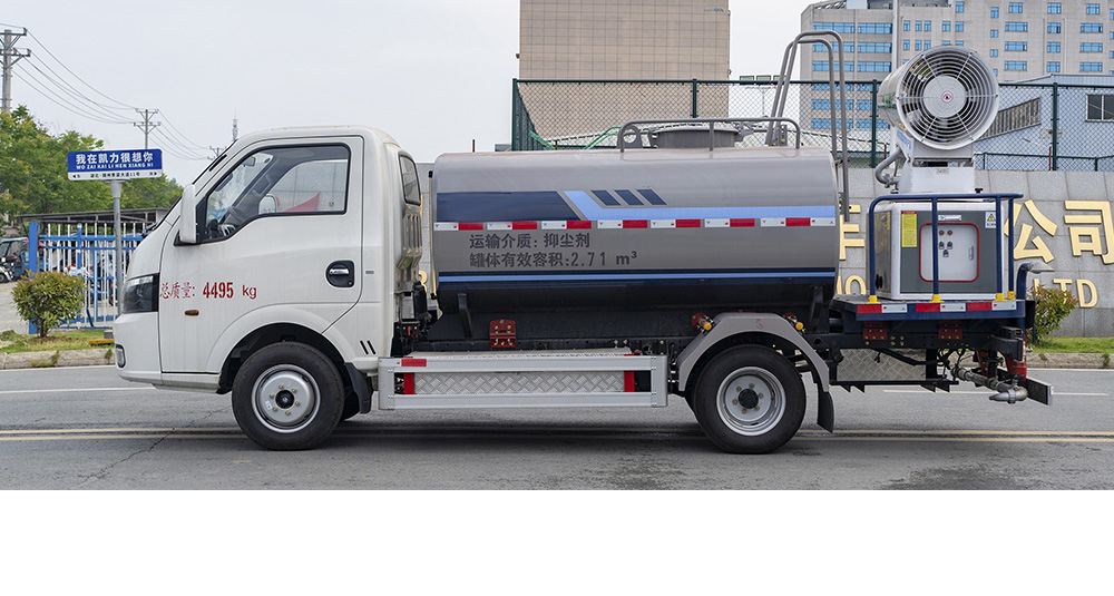 东风华神纯电多功能抑尘车