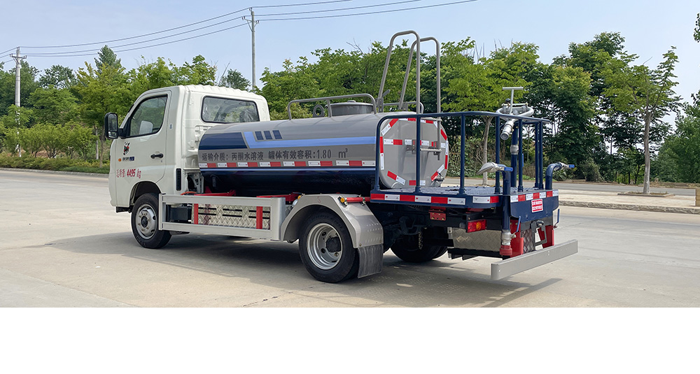 福田领航S1纯电多功能抑尘车