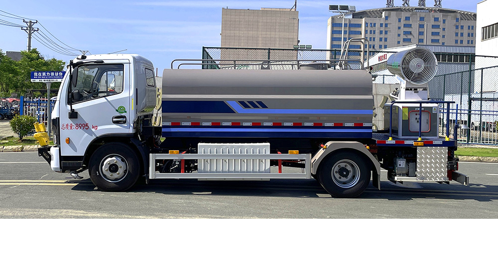 东风凯普特纯电多功能抑尘车