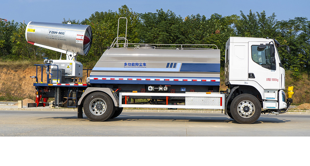 东风柳汽M3纯电多功能抑尘车