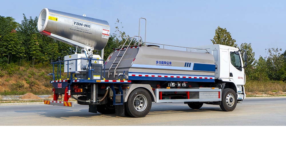 东风柳汽M3纯电多功能抑尘车