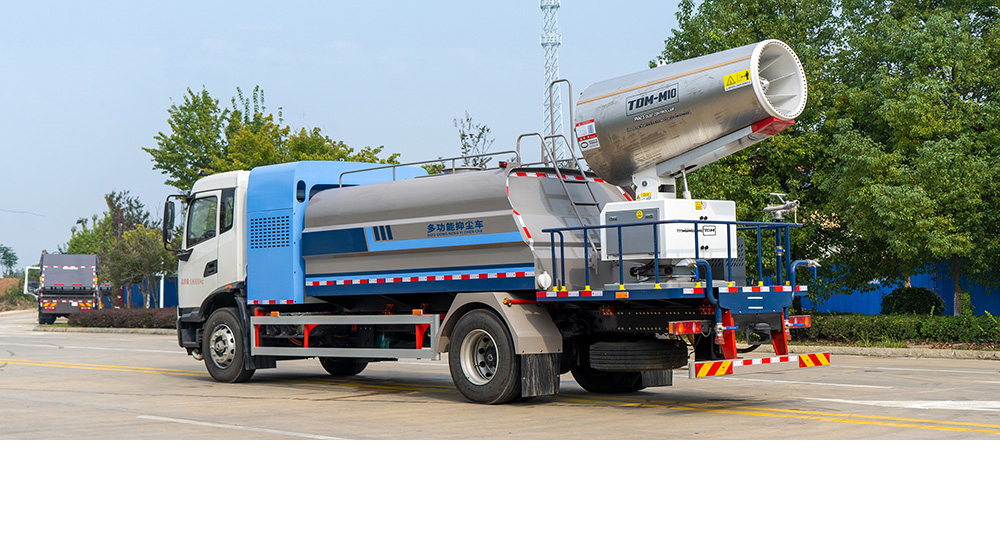 东风天锦纯电多功能抑尘车