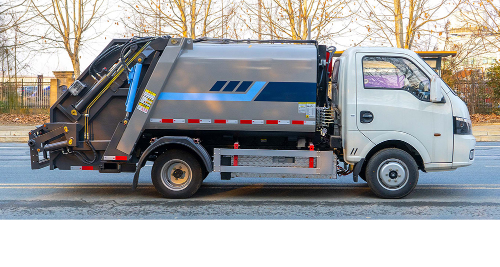 东风华神纯电压缩式垃圾车