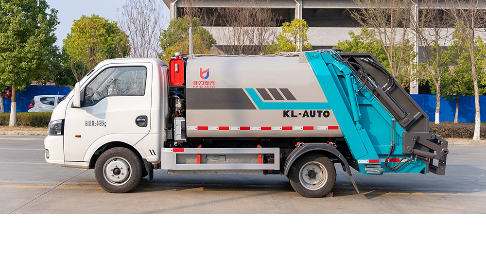 东风途逸纯电压缩式垃圾车