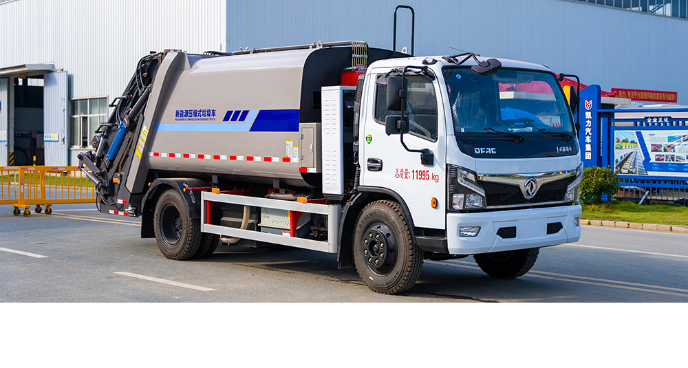 东风福瑞卡混动压缩式垃圾车