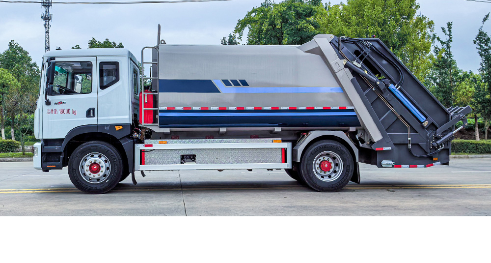 东风D9纯电压缩式垃圾车