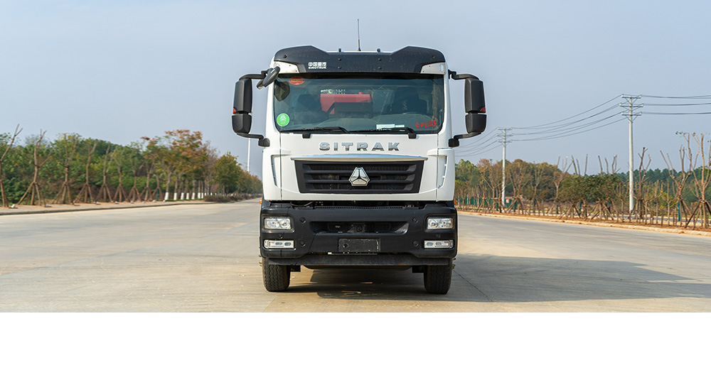 重汽纯电压缩式垃圾车