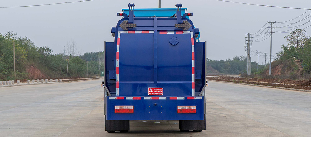 东风福瑞卡混动餐厨垃圾车