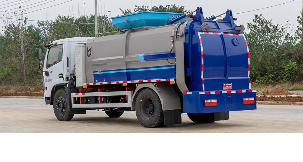 东风福瑞卡混动餐厨垃圾车