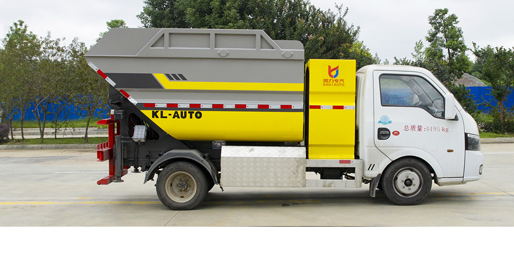 东风途逸纯电自装卸式垃圾车