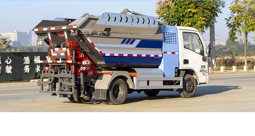 上汽跃进纯电自装卸式垃圾车