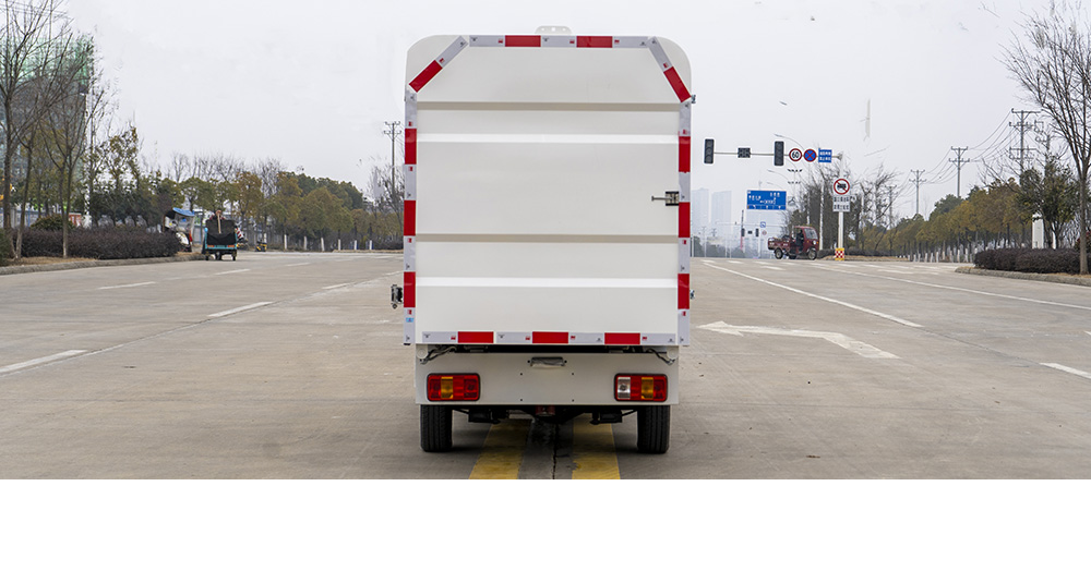 活越神童纯电自装卸式垃圾车