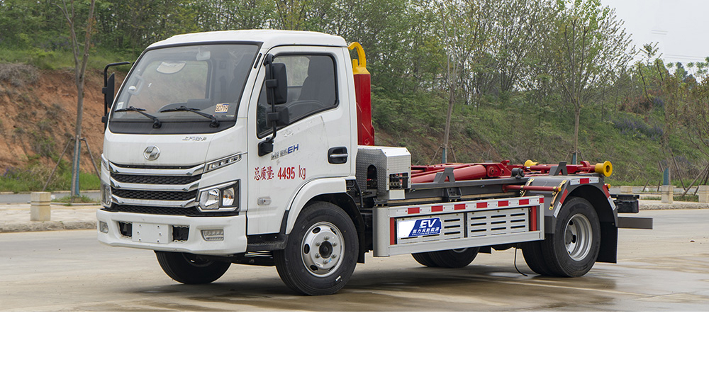 上汽跃进纯电车厢可卸式垃圾车