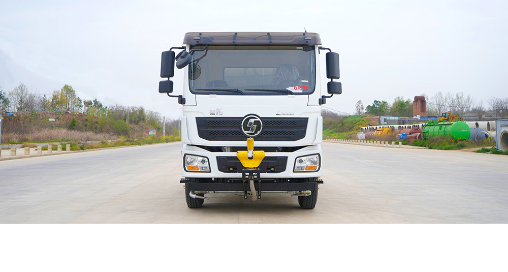 陕汽德龙L3000洒水车