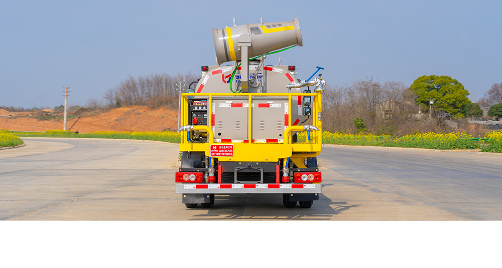 福田H2绿化喷洒车