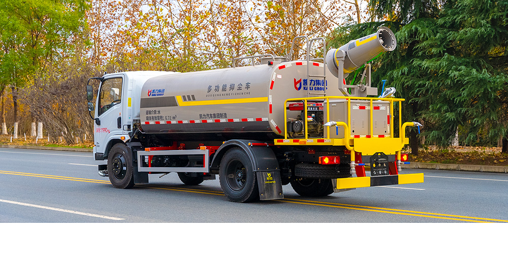 东风华神T1绿化喷洒车