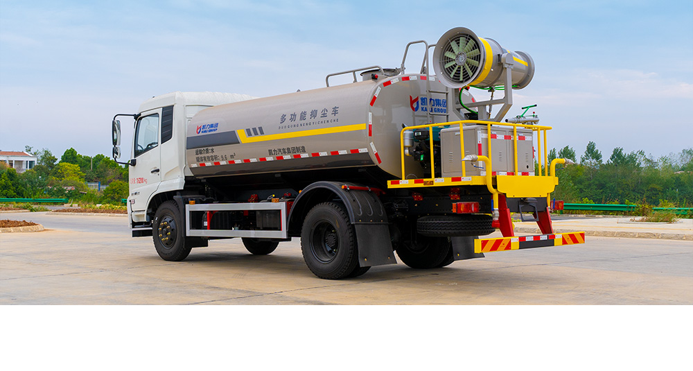 东风天锦绿化喷洒车