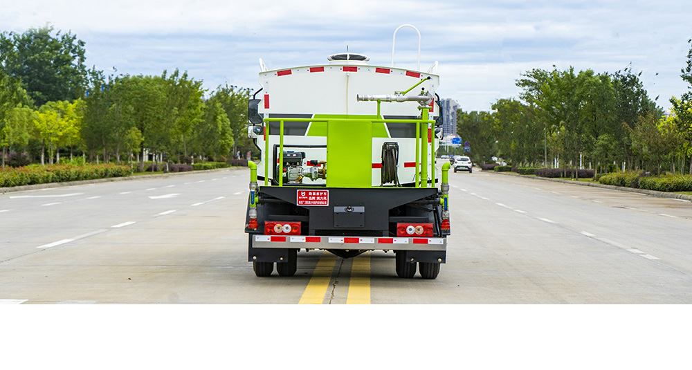 福田H2多功能抑尘车