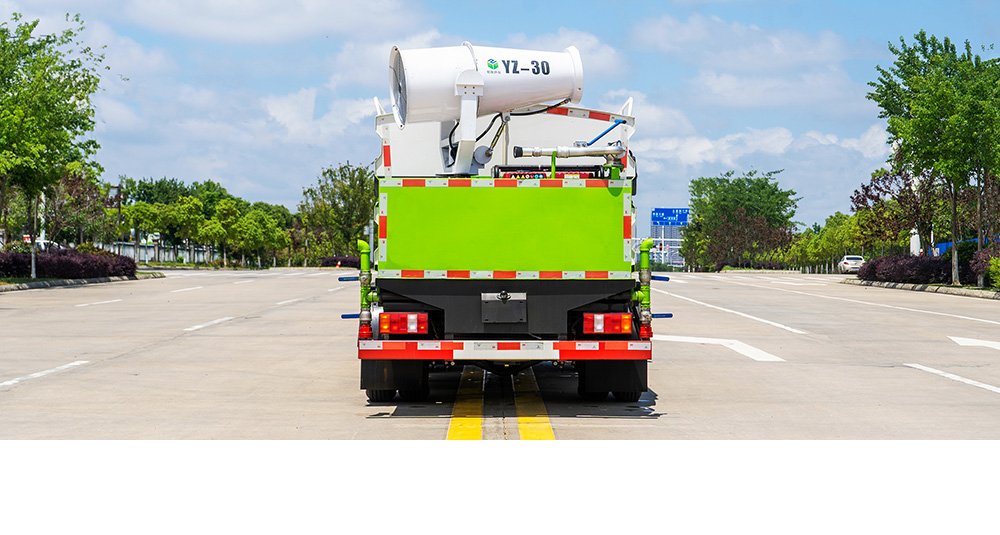 重汽豪曼多功能抑尘车