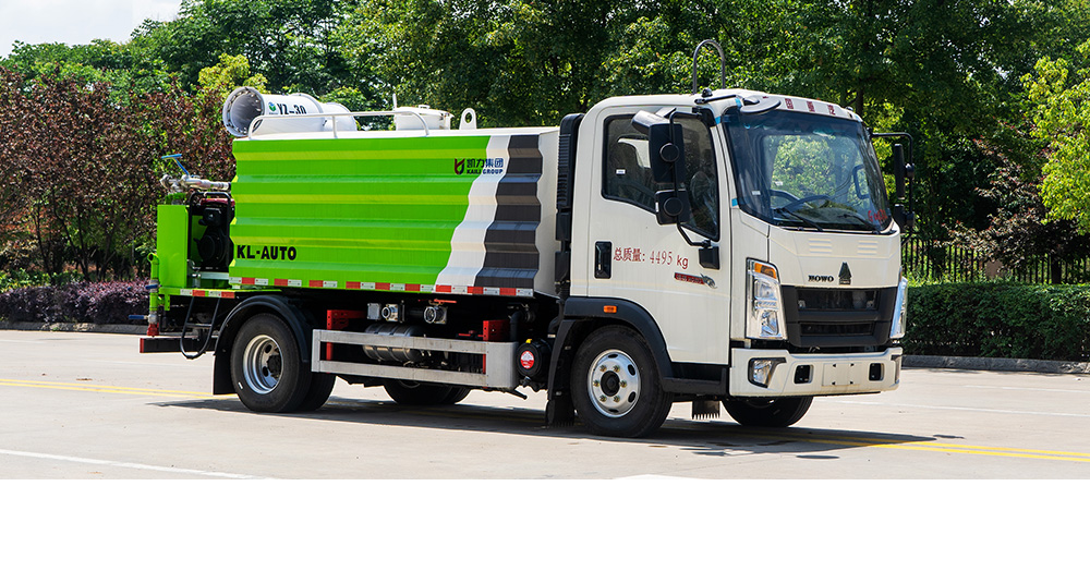 重汽豪曼多功能抑尘车